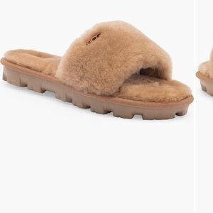 UGG Fluffy Slide Sandals - Chestnut